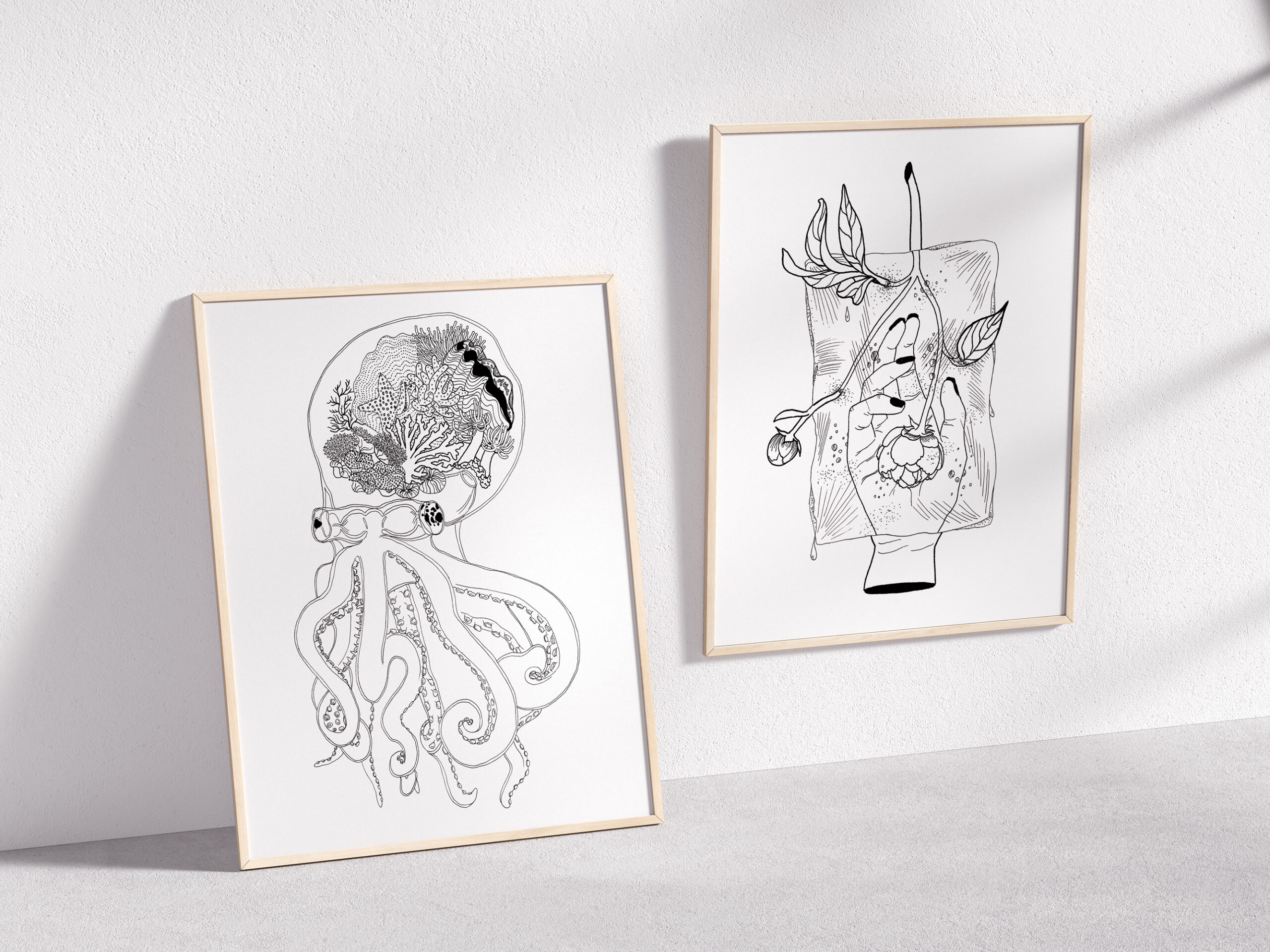 Free-Realistic-Wood-Frame-Poster-Mockup